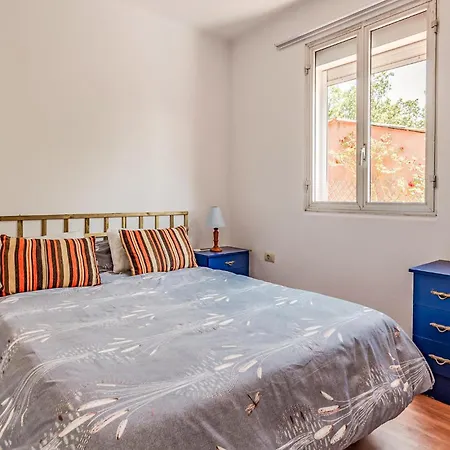 Gorgeous Home In San Xoan De Tabagon 度假居 Tabagon