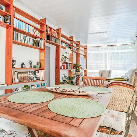 Gorgeous Home In San Xoan De Tabagon *